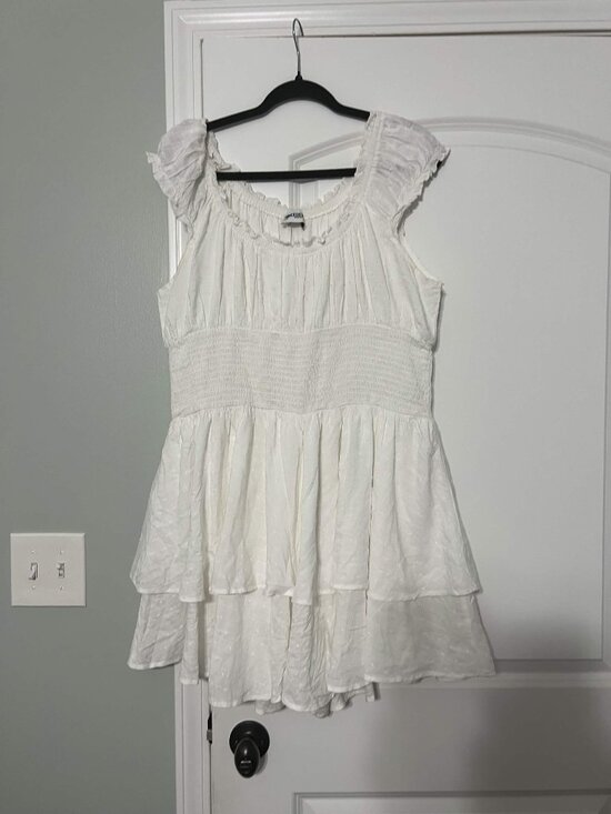 Princess Polly Pants - NWOT Princess Polly White Romper - Size 14